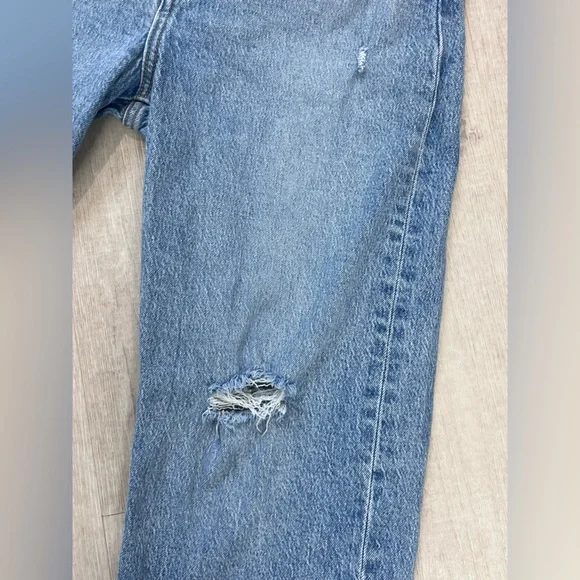 Levi's Custom Women's Premium Ribcage Straight Ankle - Picture 3 of 9